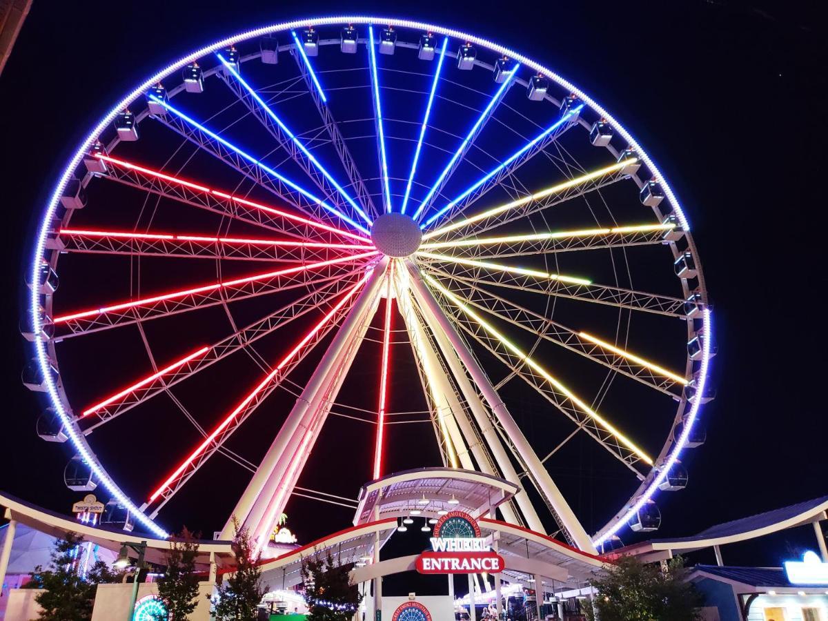 Whispering Winds, Hot Tub, Game Room, Wifi, 1089 Free Tickets Each Paid Day, Dollywood And More Gatlinburg Ngoại thất bức ảnh