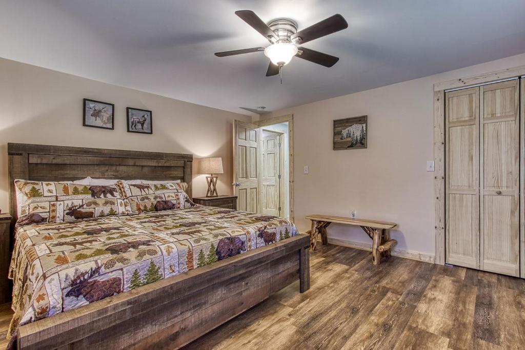 Whispering Winds, Hot Tub, Game Room, Wifi, 1089 Free Tickets Each Paid Day, Dollywood And More Gatlinburg Ngoại thất bức ảnh