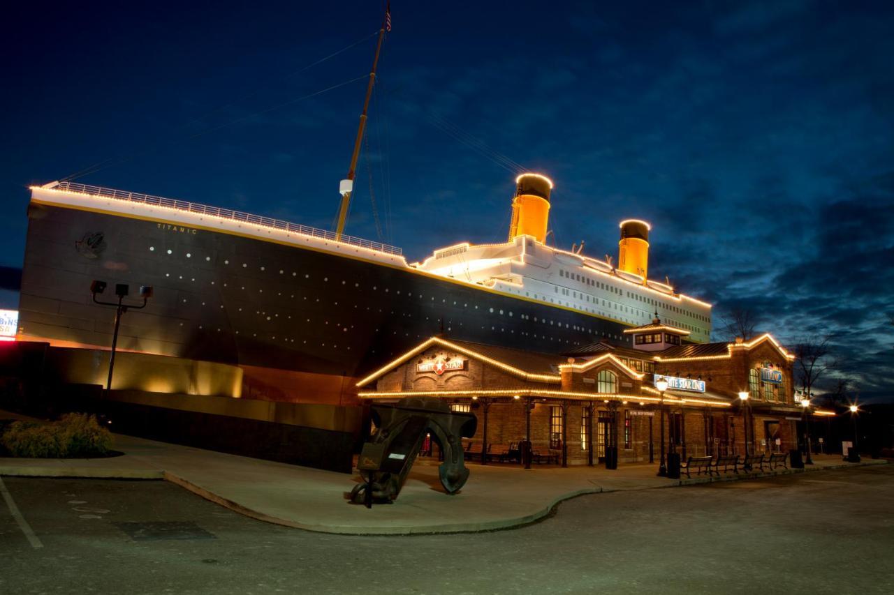 Whispering Winds, Hot Tub, Game Room, Wifi, 1089 Free Tickets Each Paid Day, Dollywood And More Gatlinburg Ngoại thất bức ảnh