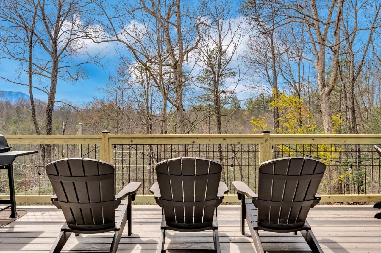 Whispering Winds, Hot Tub, Game Room, Wifi, 1089 Free Tickets Each Paid Day, Dollywood And More Gatlinburg Ngoại thất bức ảnh