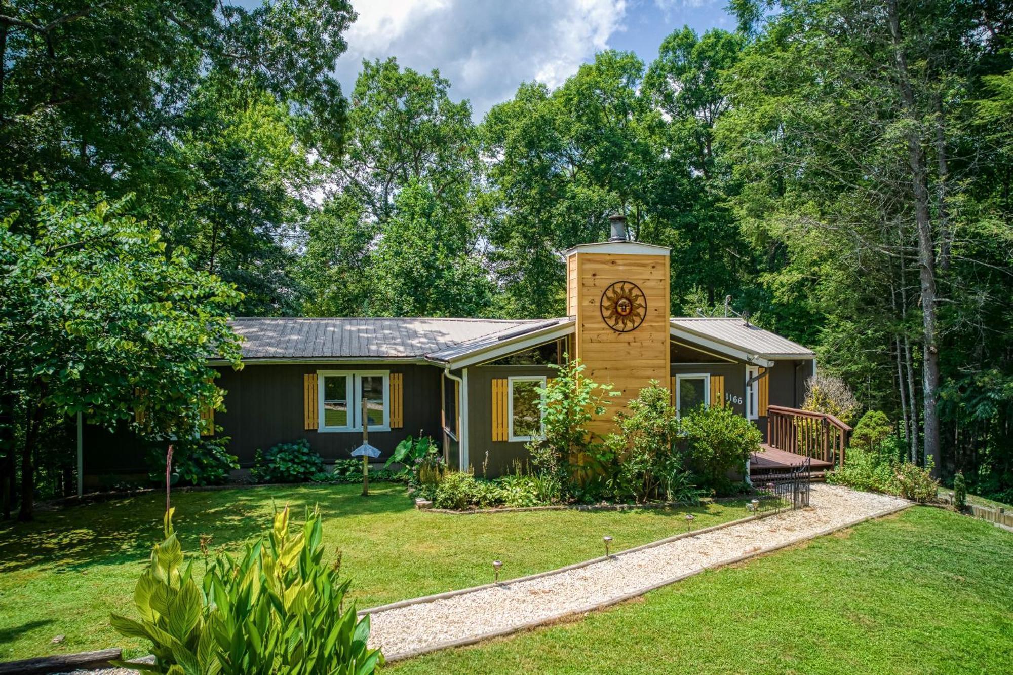 Whispering Winds, Hot Tub, Game Room, Wifi, 1089 Free Tickets Each Paid Day, Dollywood And More Gatlinburg Ngoại thất bức ảnh